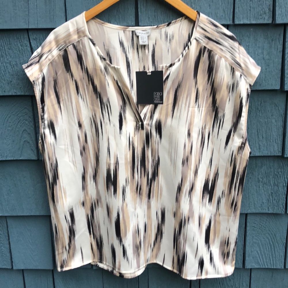 Size XL Paraphrase black beige and cream top
